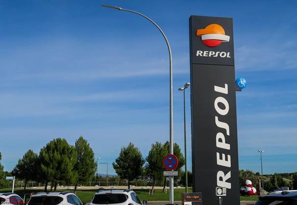 https://www.autonocion.com/wp-content/uploads/2018/12/Gasolinera-Repsol-3.jpg